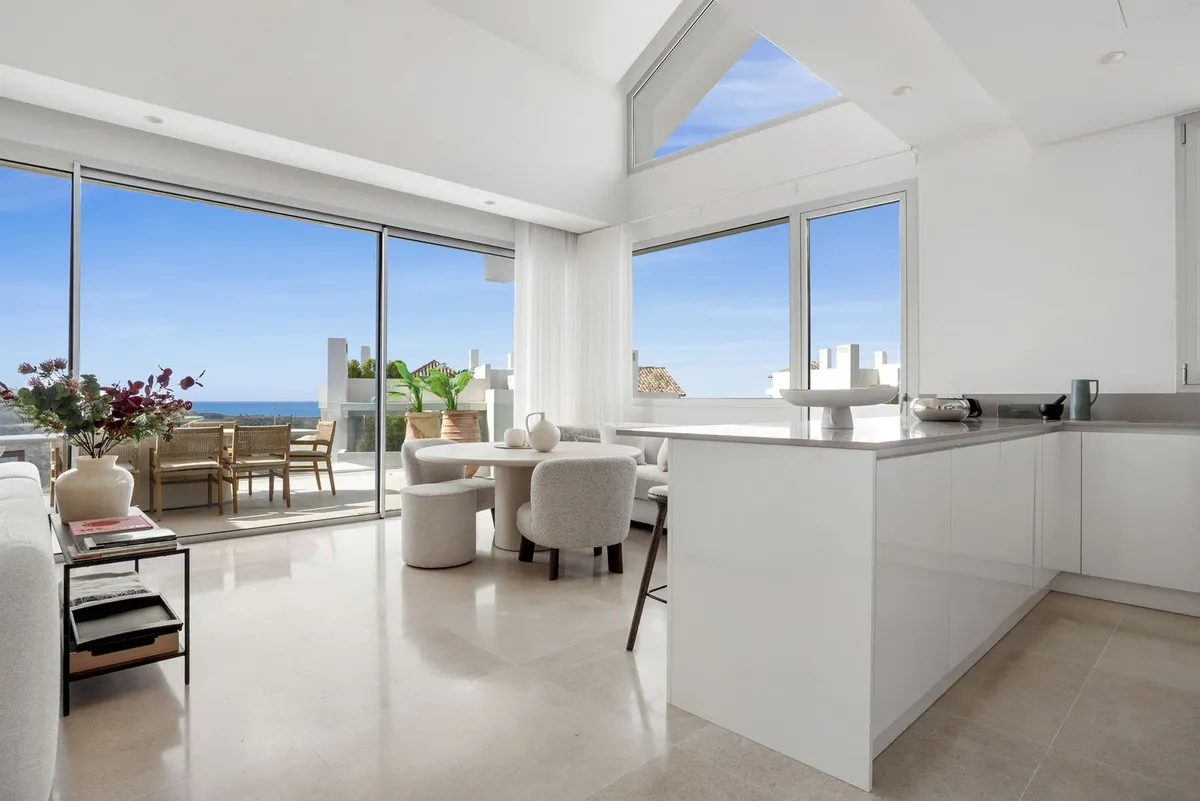 52603eaf-e5d8-42d5-ad9c-3fd170e695e6