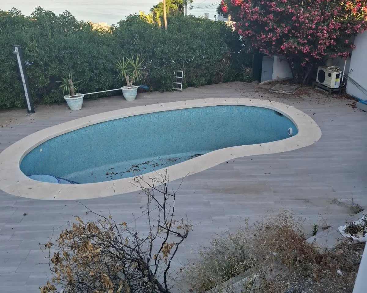 0addb7c8-a04f-4dac-9ded-16f085eaa65d