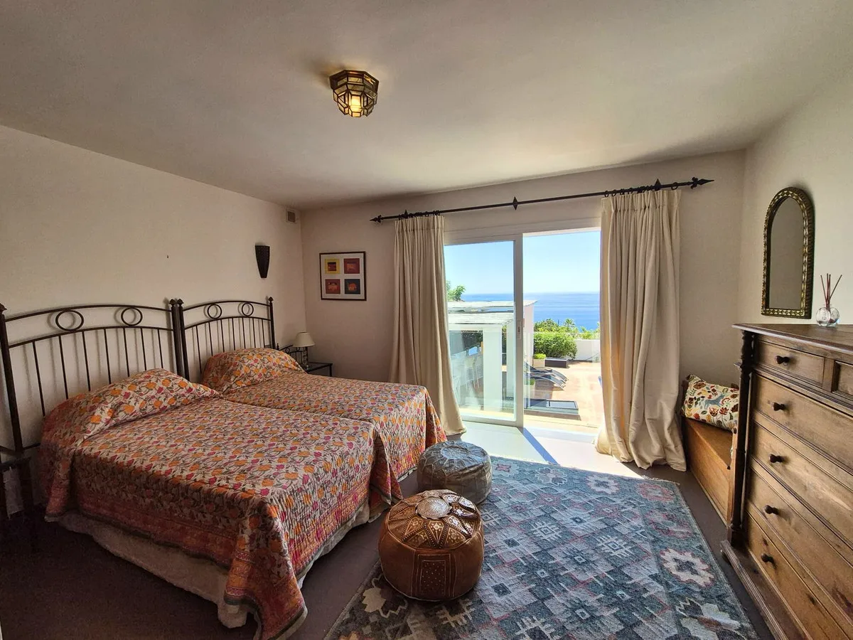 186ab7b7-1c63-4e14-a464-d7869ede51ad