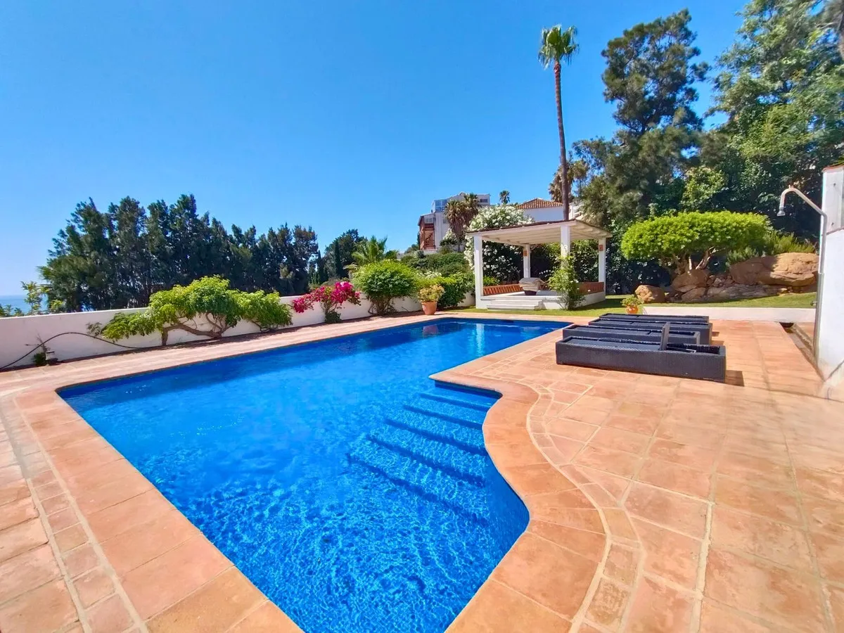 1ddd9306-3553-492d-9f55-16b2efc6a3aa