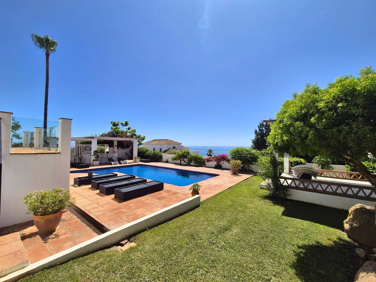 5e4ae69b-6a8c-438f-b71b-ec6327443ccd