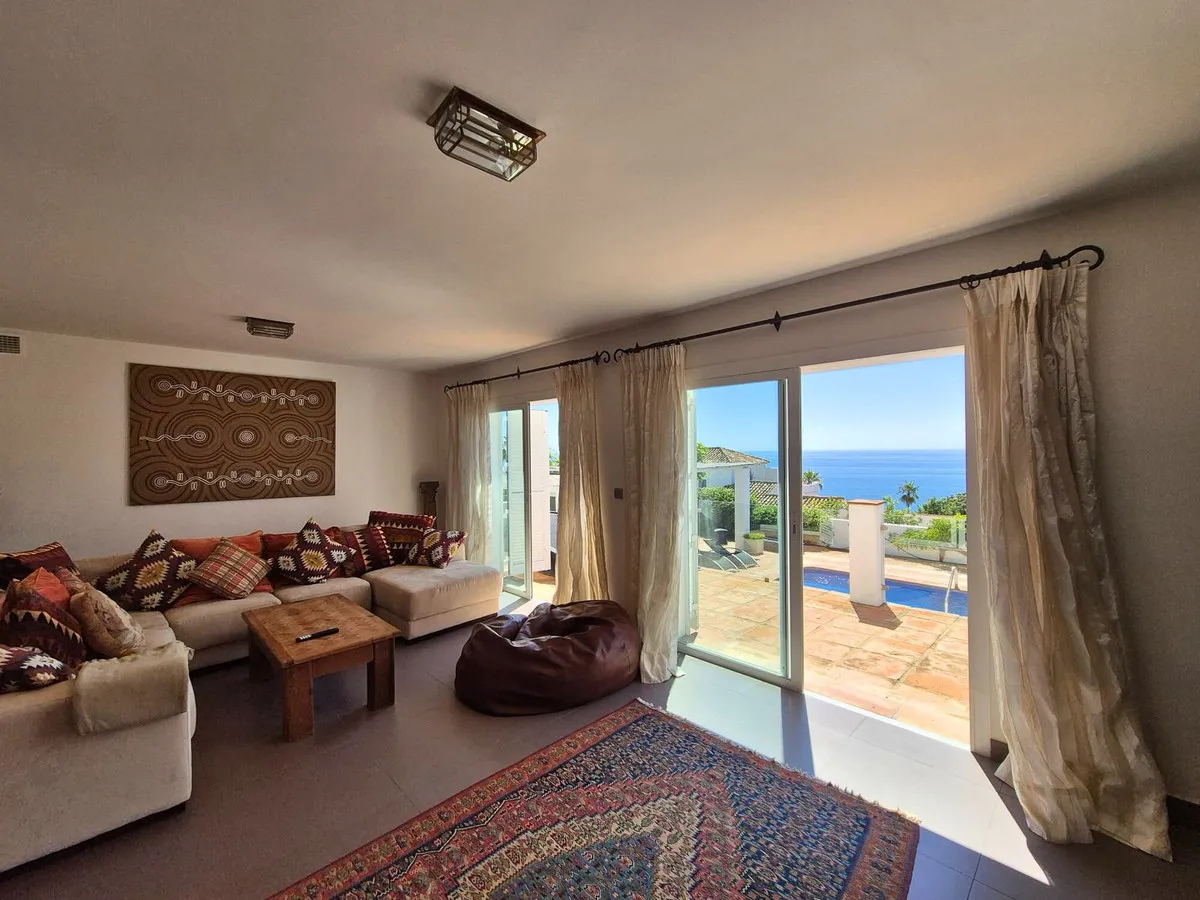 759aff44-17f1-4c6d-8637-265e75b0baf1