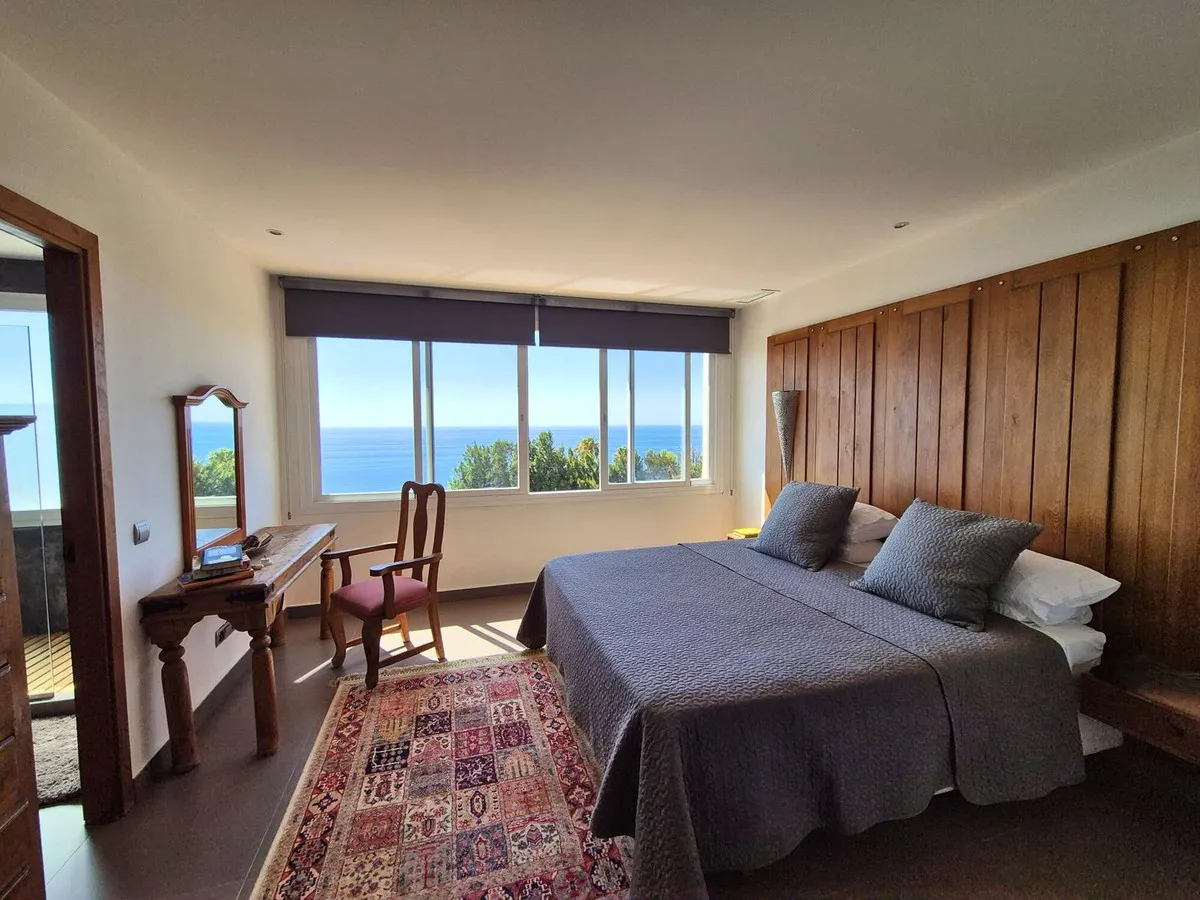 9917d11a-3e9d-430d-8423-c4489e7325e8