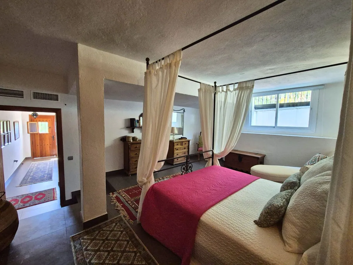 d2f0d5aa-f9c1-4162-88ac-07431bf98f90