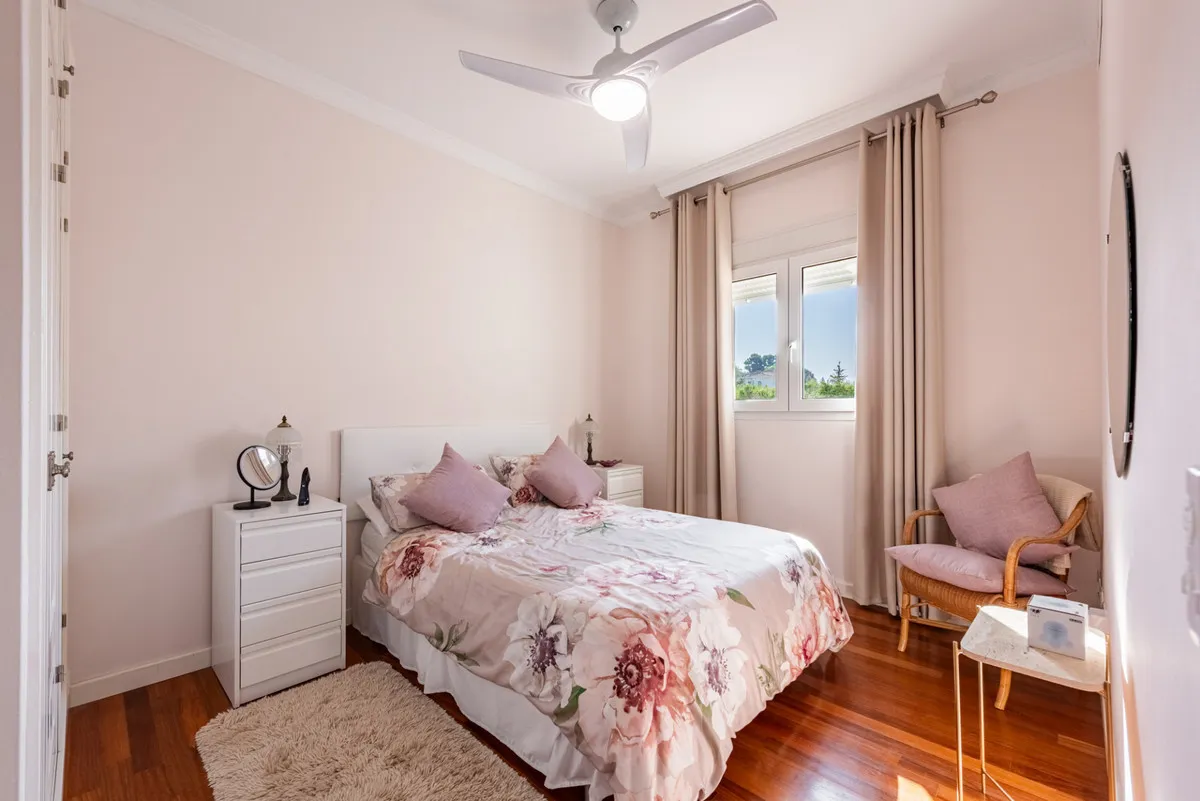 80e907ad-6474-4fa5-8d3c-6a17d7014e8a