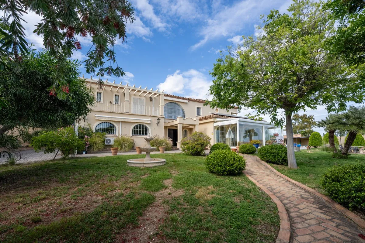 032041d7-ce06-49de-a86b-1bda98efac6c