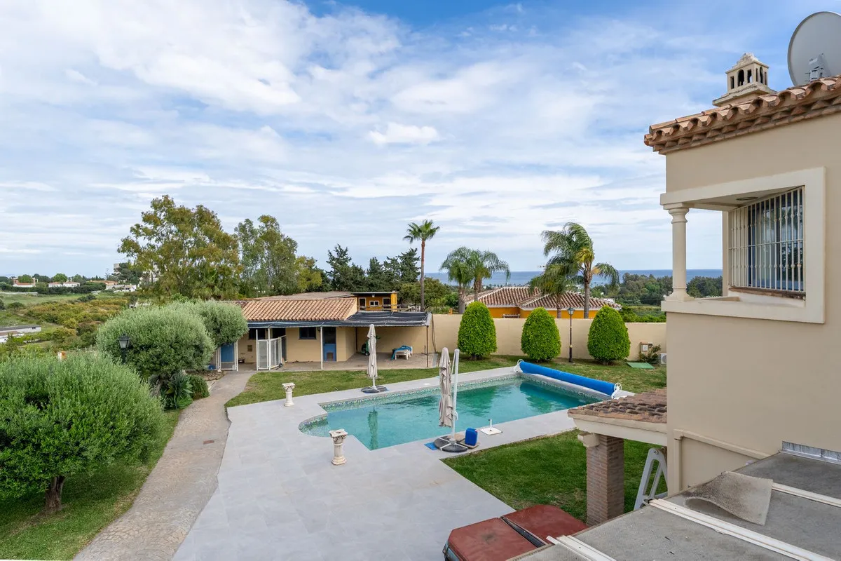 1628eecd-a4f7-4f1b-8991-b7773e862e02