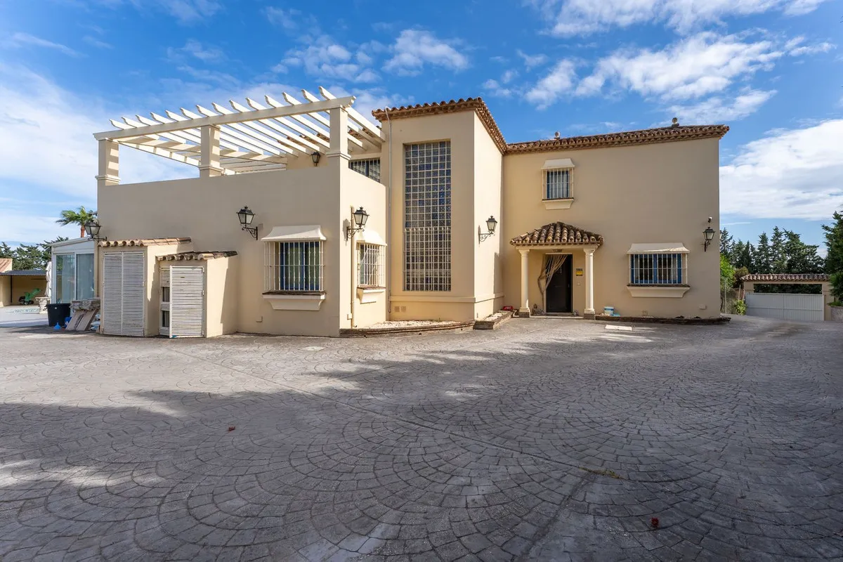 2095baa8-04a1-4cb6-9bd9-f5643221a199