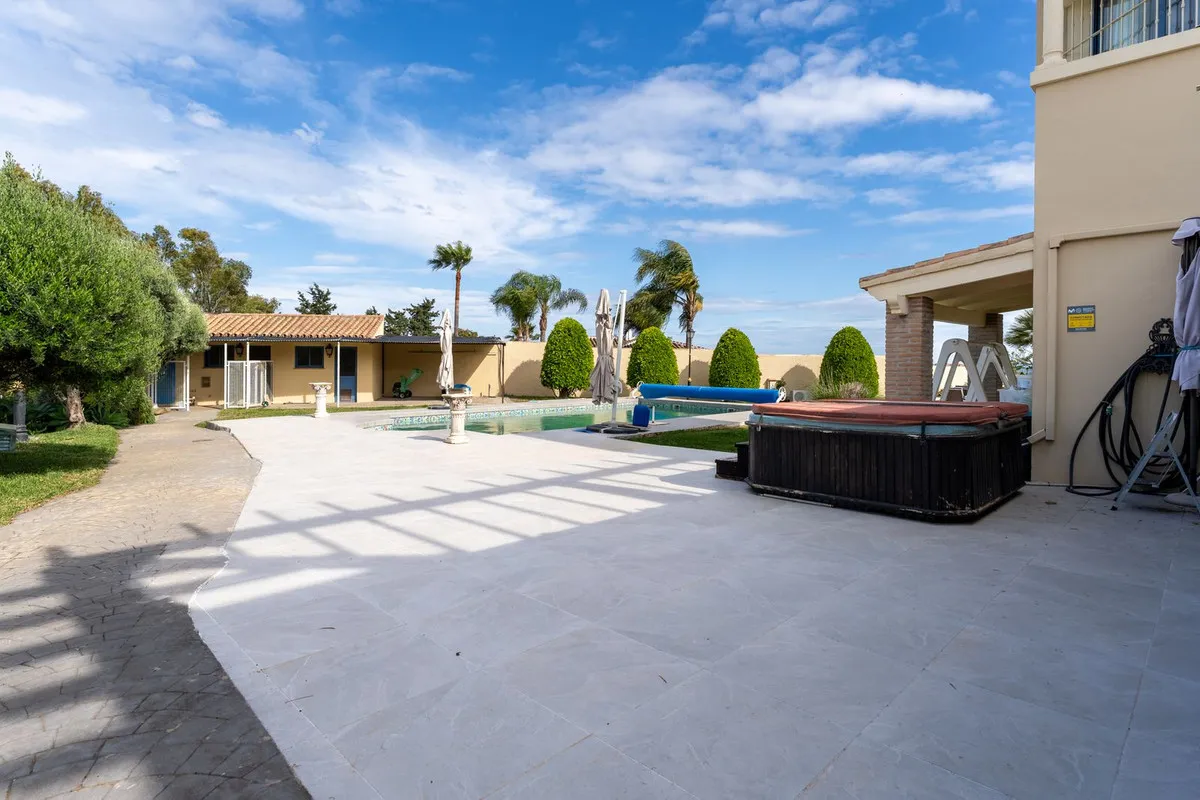 333d33b2-ed08-47a2-8b93-9cb35768ebc6