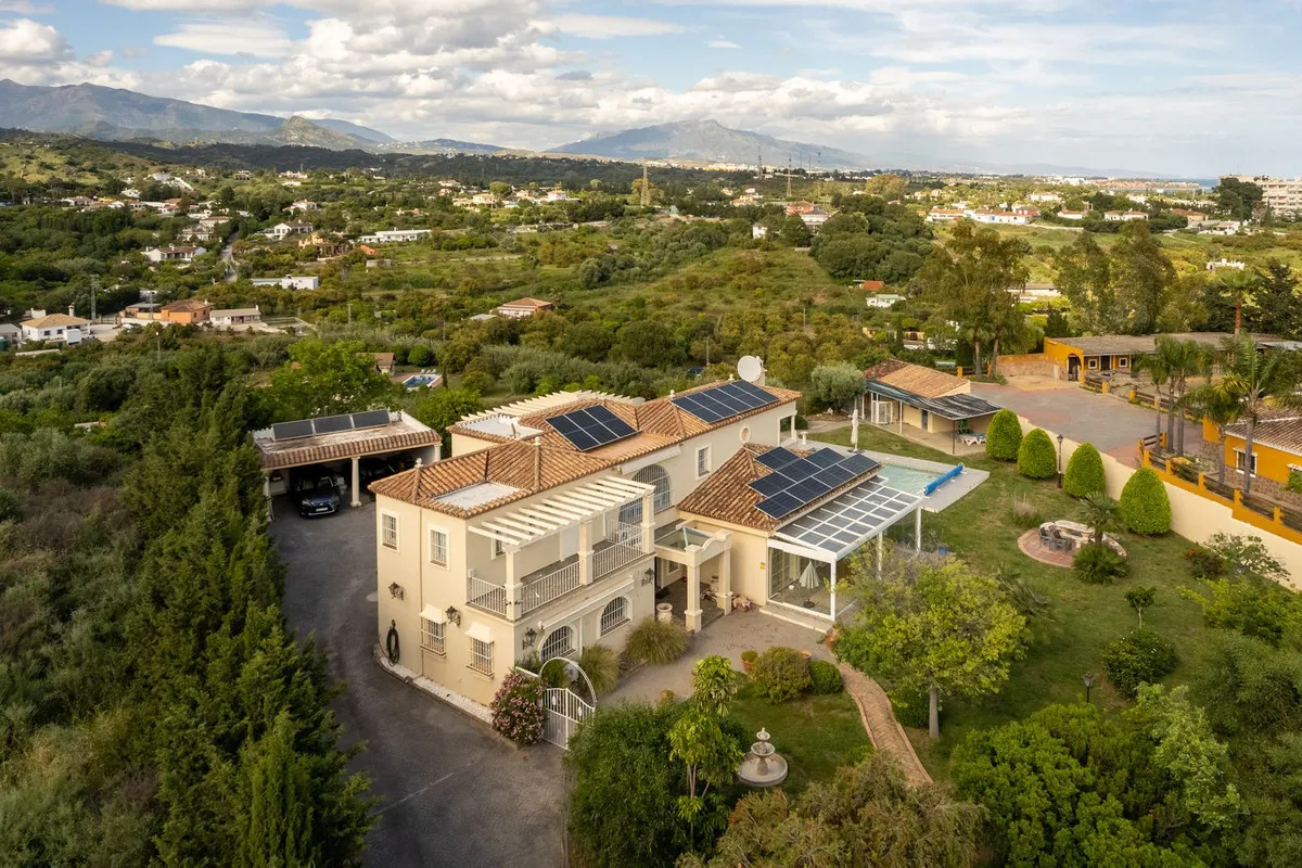 7a1419ad-2269-43e8-b265-c5fe176bef73