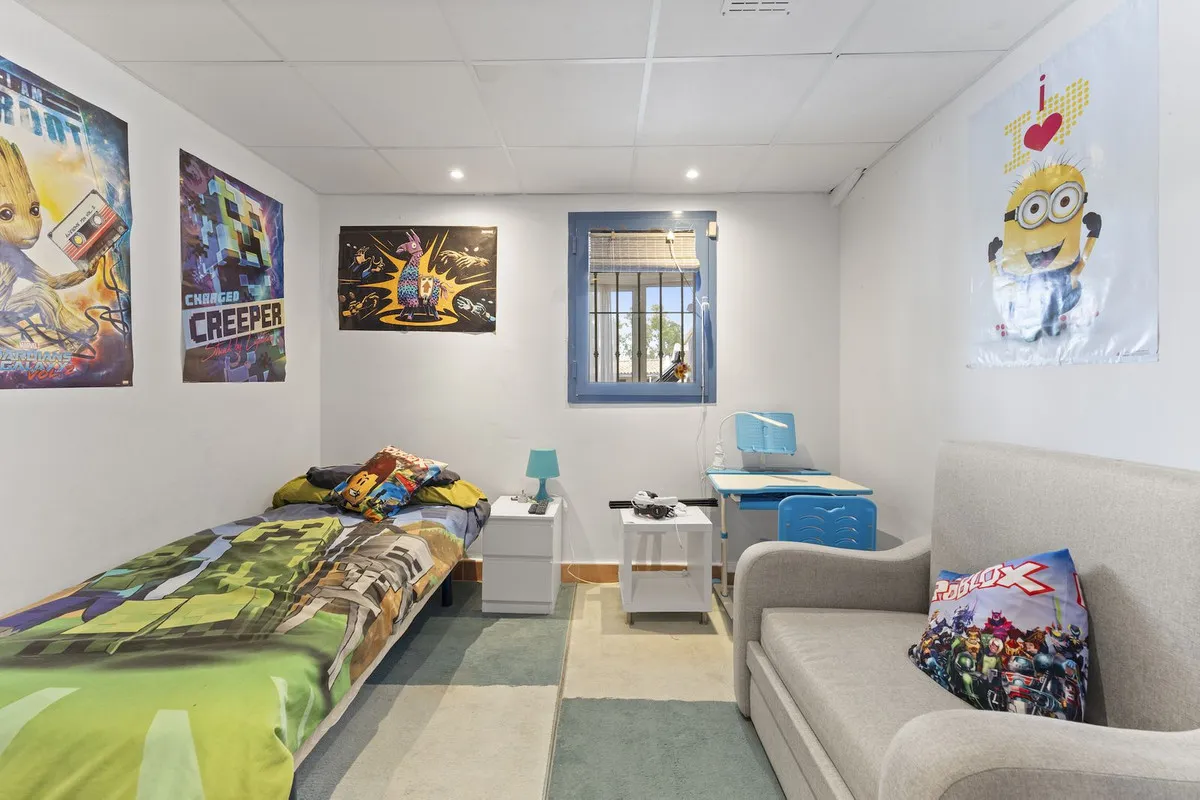 a88d0ae6-b4f2-42d7-9f36-ad8da8b9eaf9