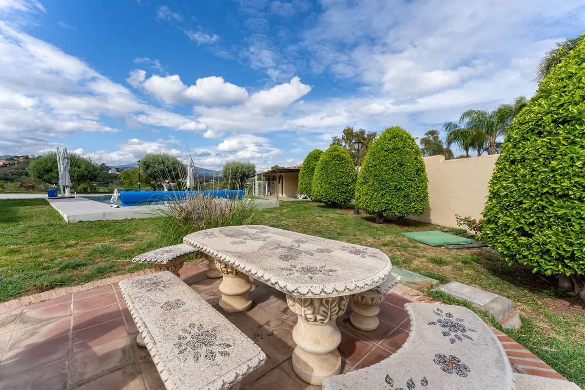 c33c5f2c-616b-4819-9e00-82f0fdb73aff