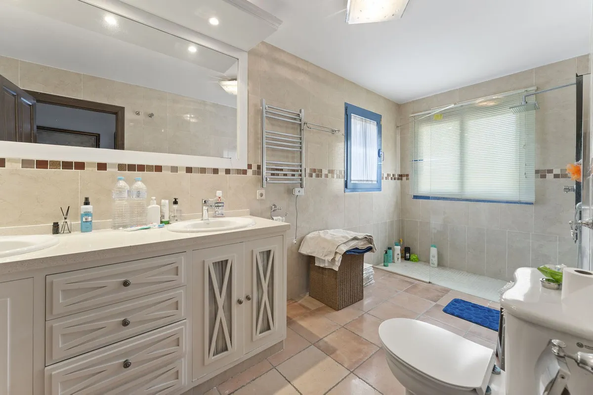 ee47a3e2-fbea-483a-a0bf-ece3a112a513