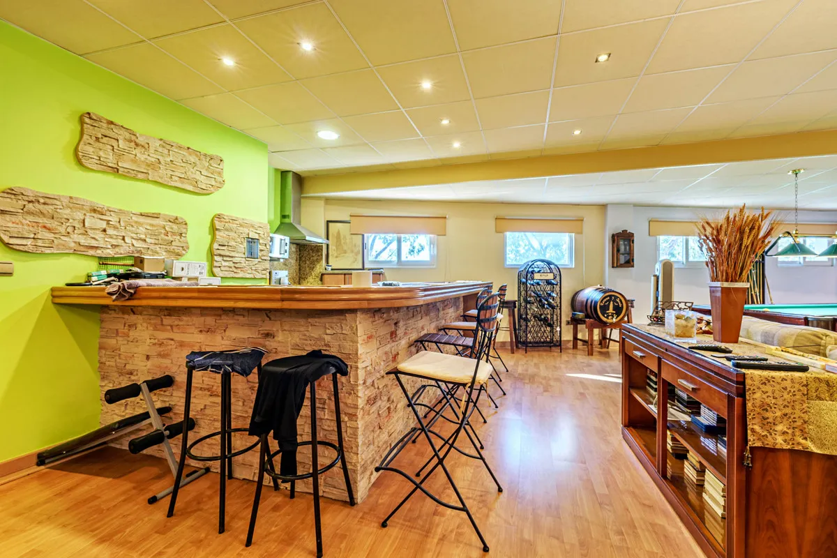 1b277aac-1cf2-40bc-ac28-04255642ab55