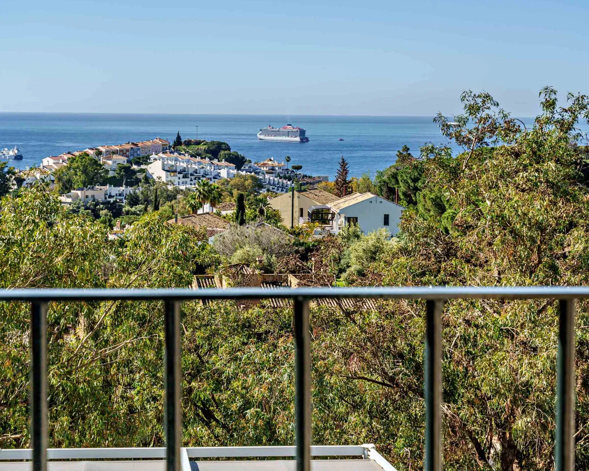 1dc581d7-7a40-4575-b2ac-6fbd9967a09b