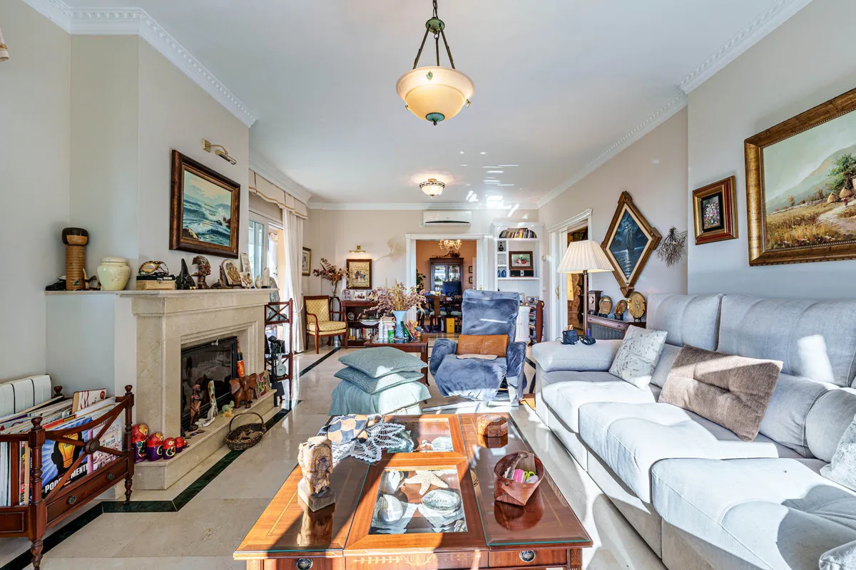 319a0557-b3d4-4d34-b8a3-f512bef4e0ed