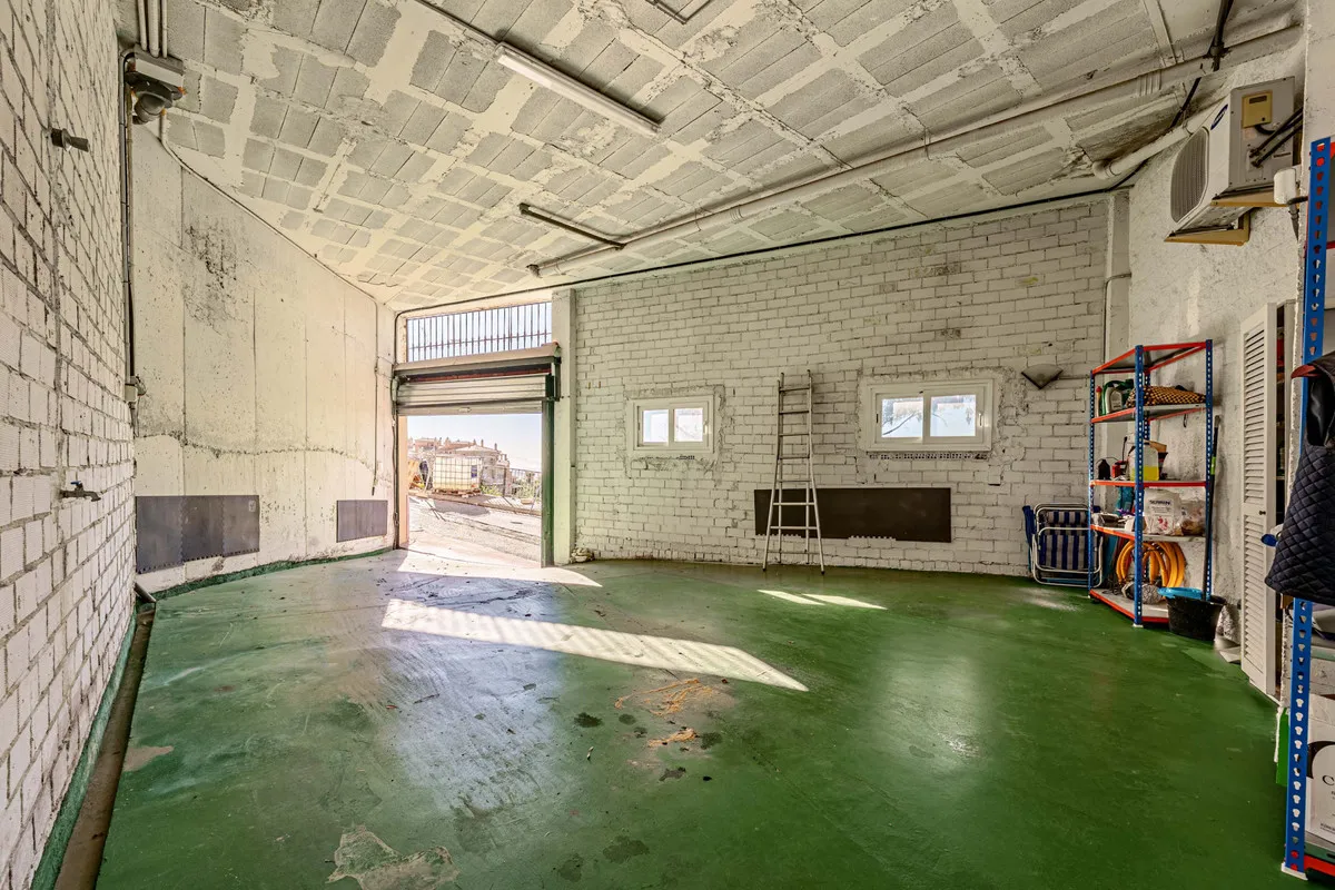 9d780376-dc33-48f3-8f80-00075f0d3bee