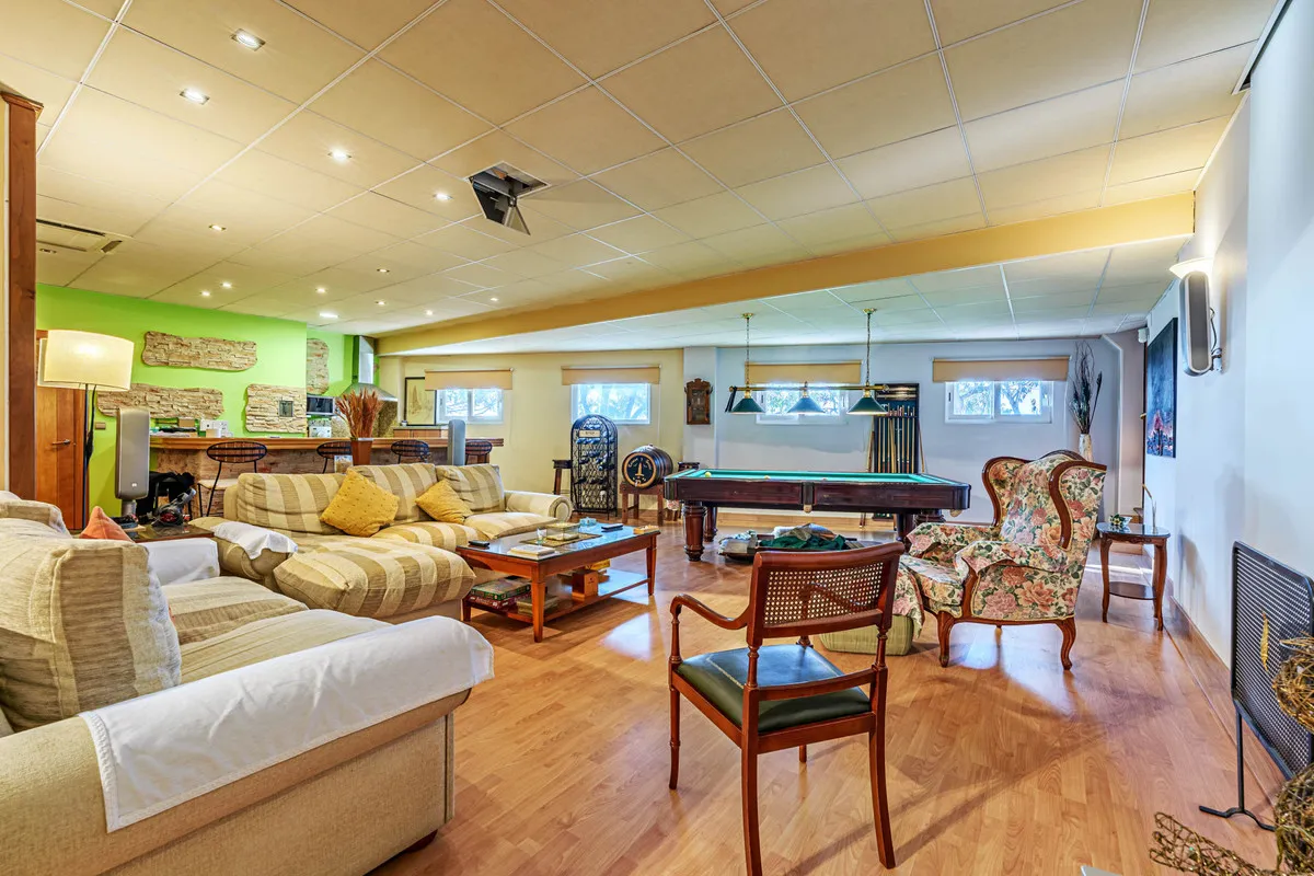 de426266-349c-454f-be8c-26c0f61c5e4a