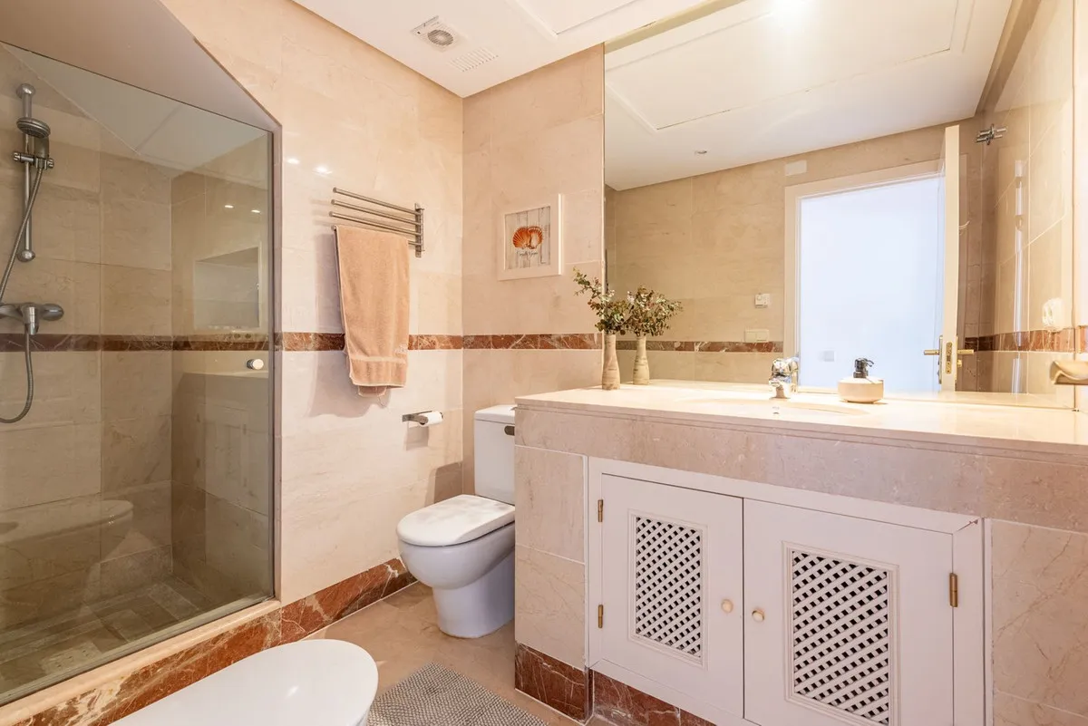 0233340d-36b7-404d-88ed-92c00e5293b9