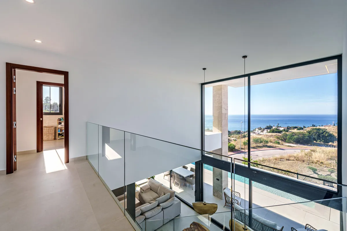 6e0f4c75-5e0d-43ce-8462-9ffd5b464b4b