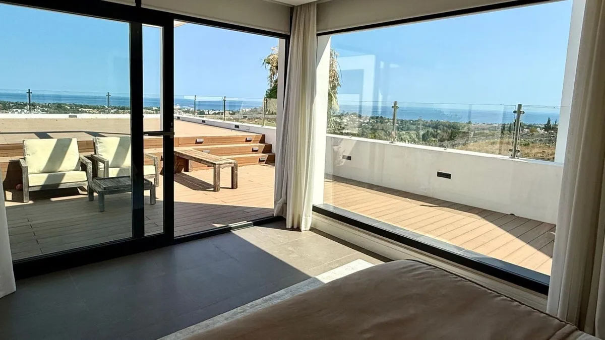 75cc238a-b525-4d6a-b025-0fda89956886