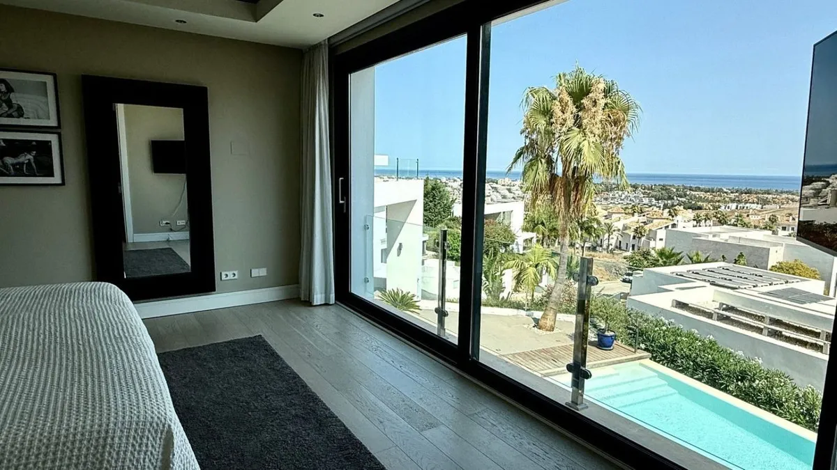 92b9a3be-8f15-4b8d-bced-9cedd0b6d1a3