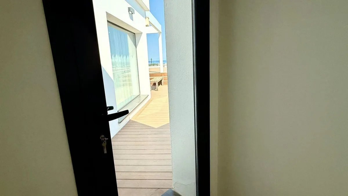 be273c25-4b40-4042-9885-e270a3af01ff