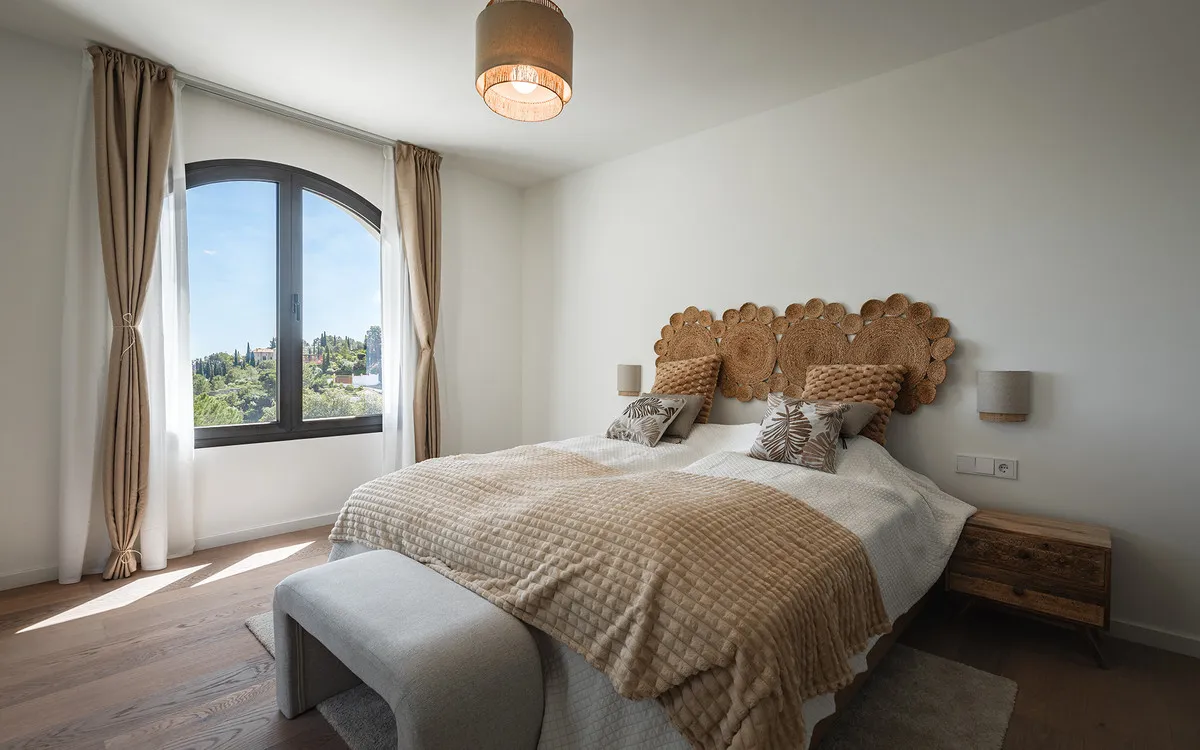 1d5bd7d9-7aab-482d-8bca-cfb0a4088b08