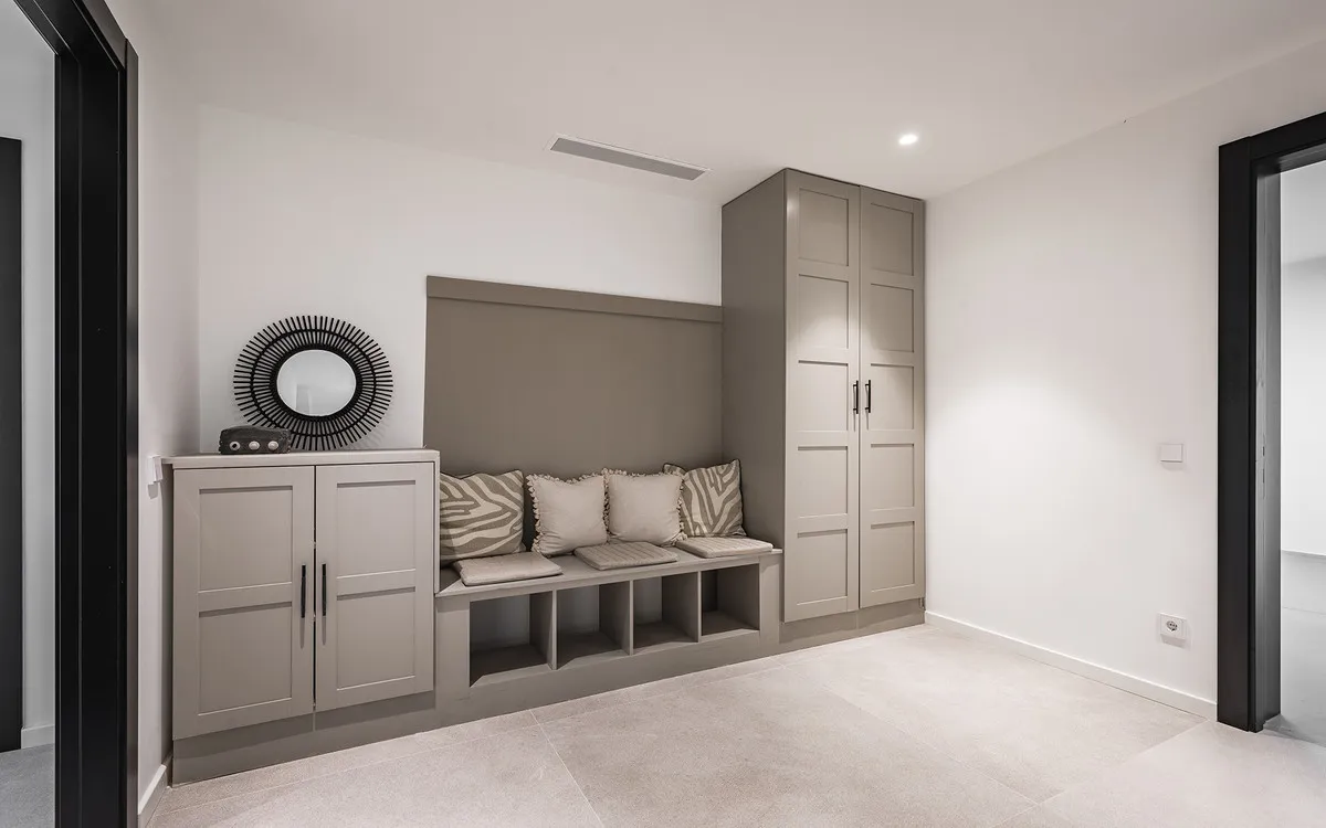 a36dccf9-89c2-40ae-b562-9492344e1948