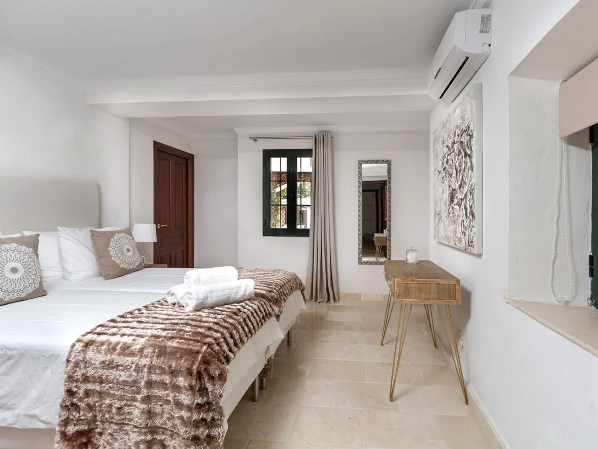 3ac78215-16eb-42b2-b1c5-7620f766fd72