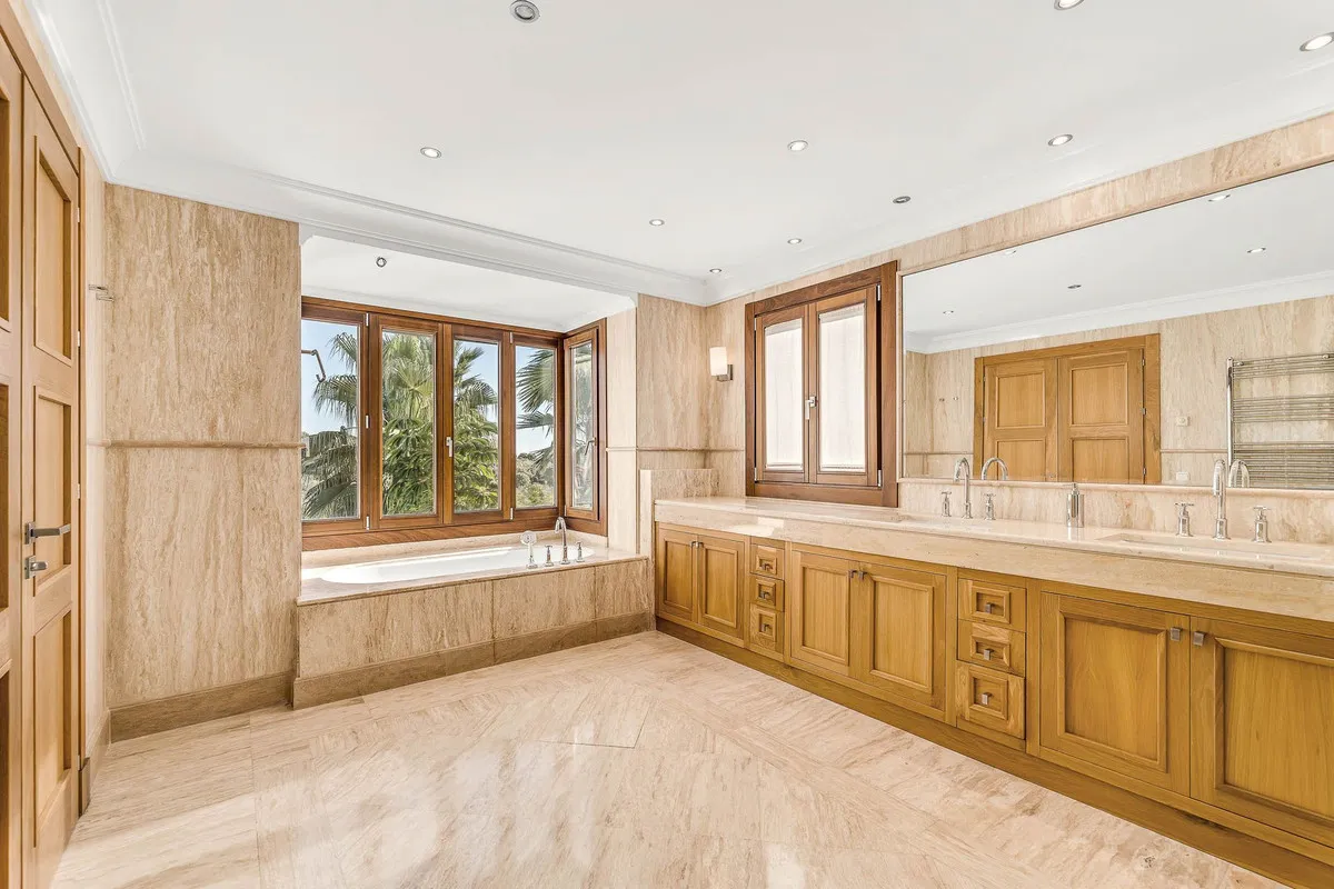 7f99c429-6768-4145-825d-8bd7f7752840