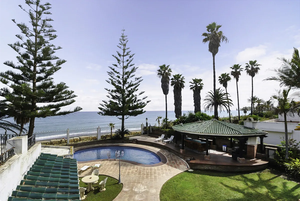 c5d6cf9a-2b42-4596-9bbf-157e4e8ca827