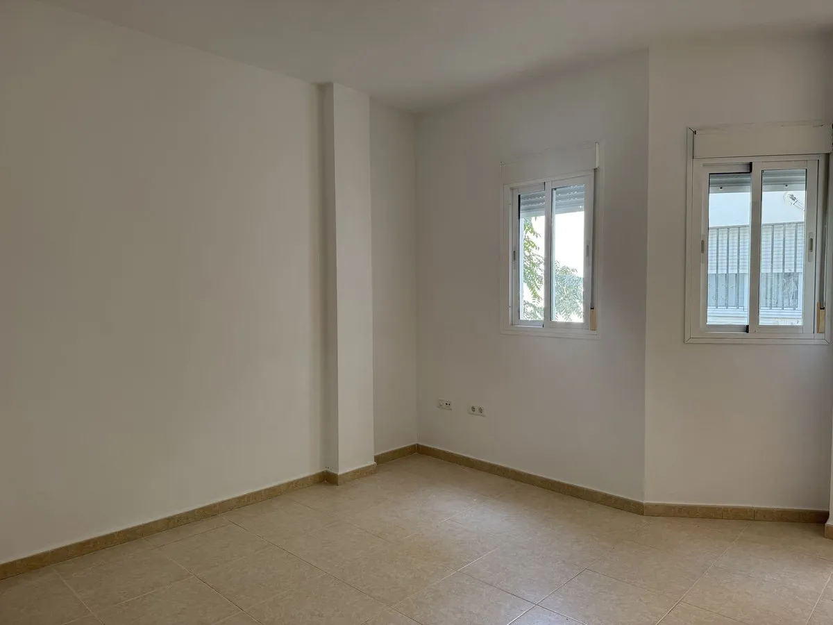 03c83e3e-5ab2-40d8-9c57-8e8572655c24