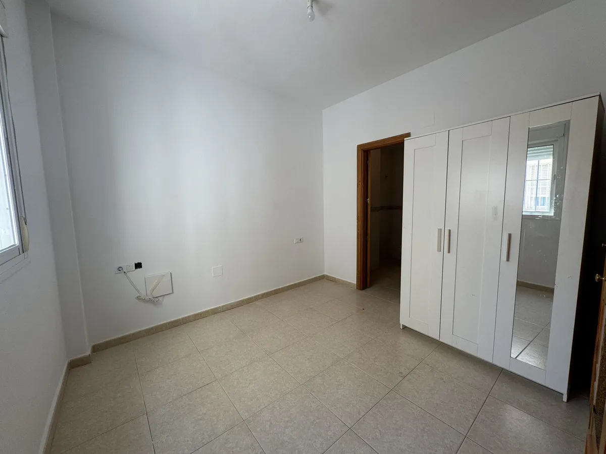 f12a2735-440f-4068-be9c-6a4f1a6b388b