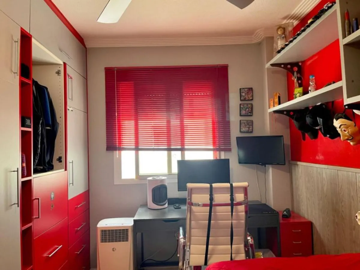 30d1c0e8-bb21-471d-8bed-d1059f4a86dc