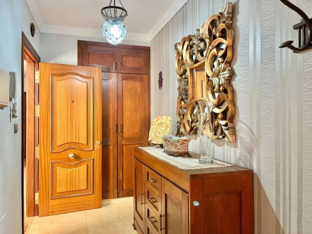 c1bcdcb9-285c-48e0-ac46-dfd7e3830d7c