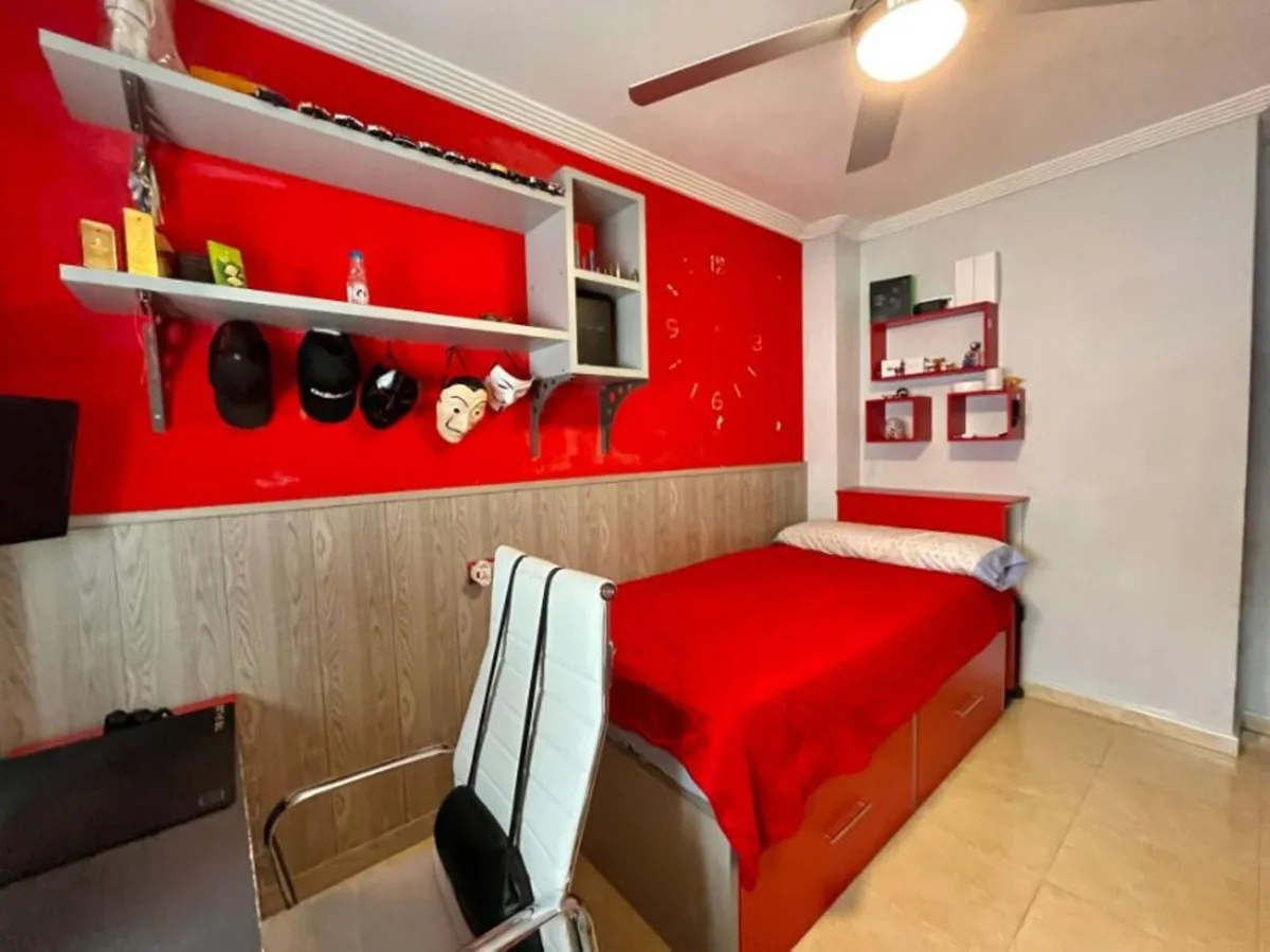 c518d001-52e8-4ae2-87c5-846af3903963