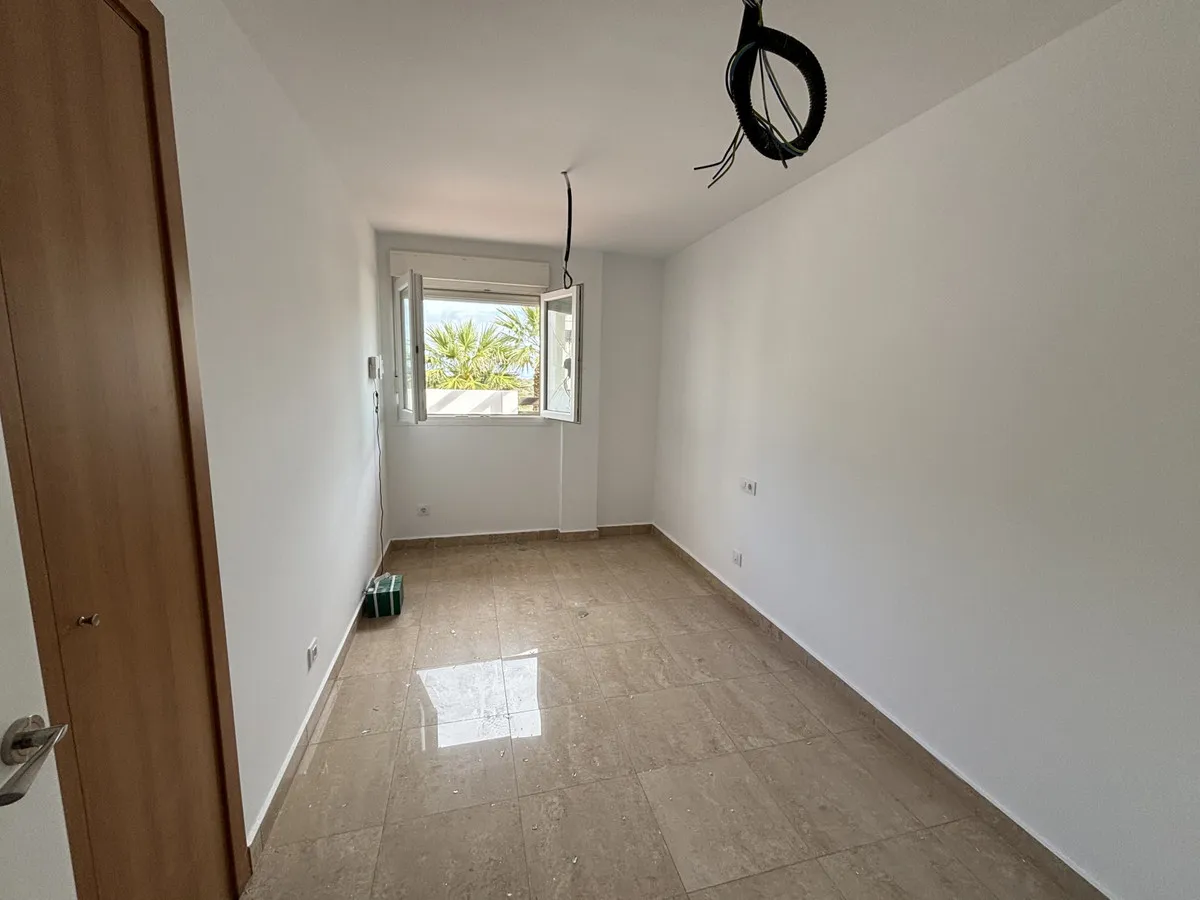 696f955e-9b73-45f8-9895-b9a37325bcff