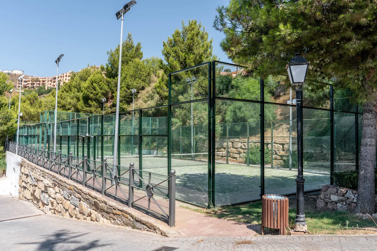 96da311c-bc9d-476c-b47f-0a27981e5ab7