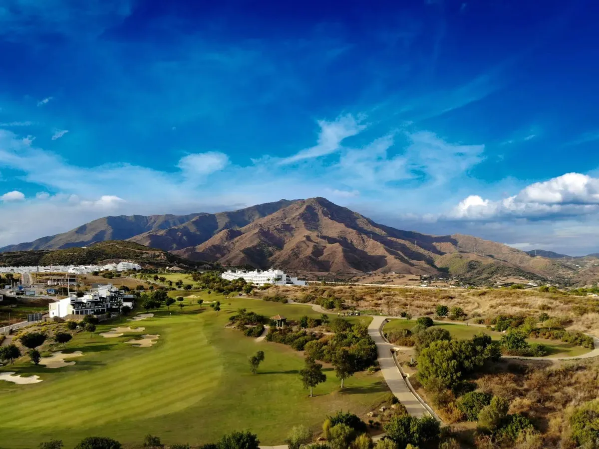 13afaed4-dffa-478d-9e44-e81a1d8ad369