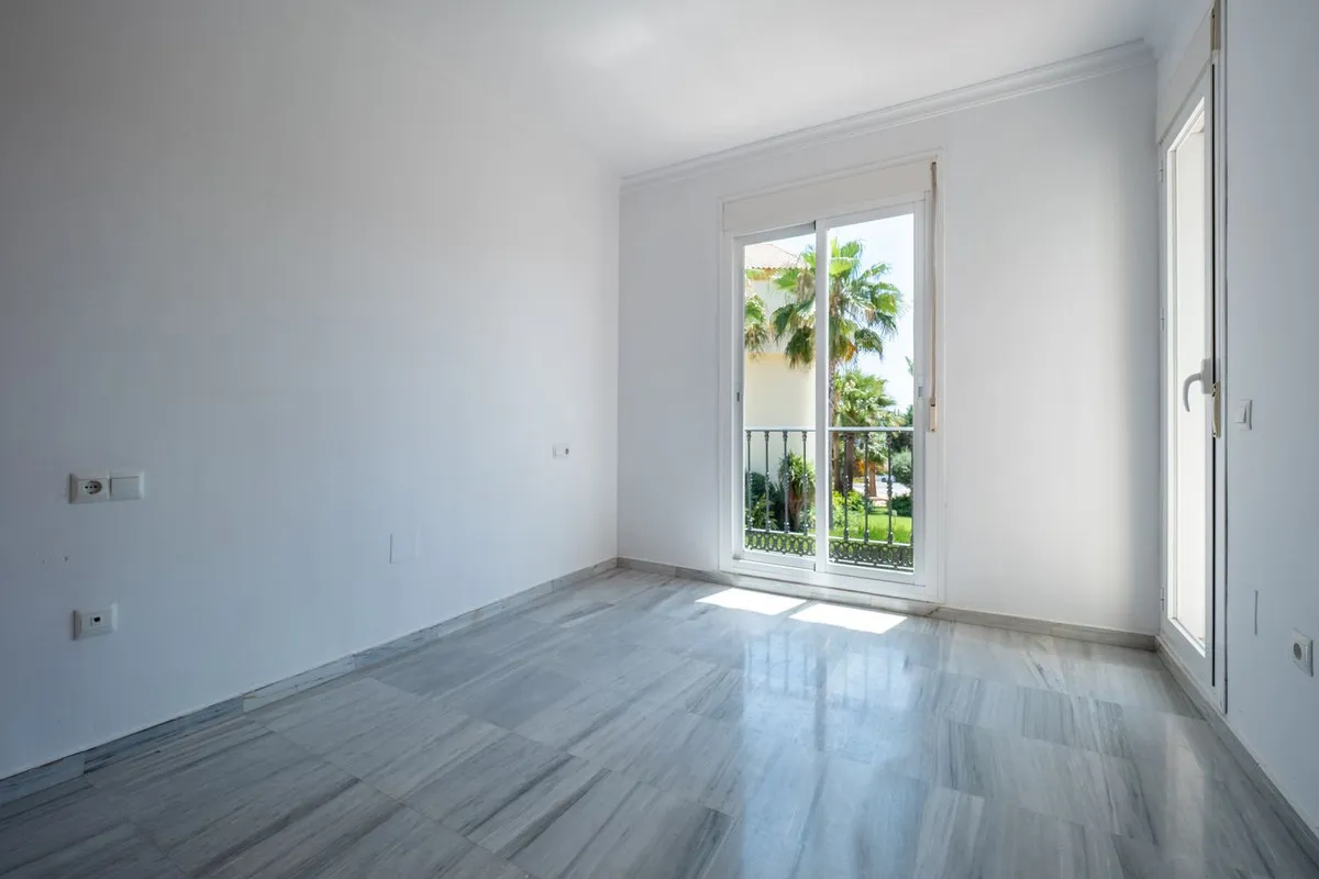 2544ba97-1d50-4c62-b33d-89a3a7204f05