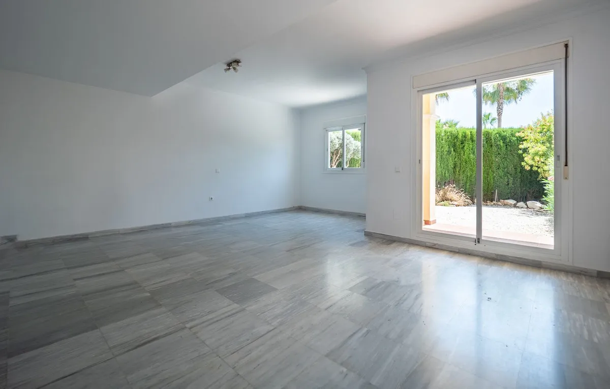 cab02dde-9bad-4f7d-b450-b860d6a69f46