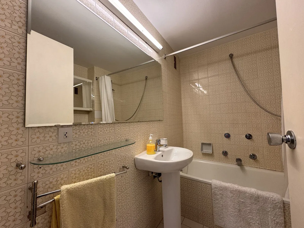 9d879862-dba7-4989-917a-06d3e2ce7b88