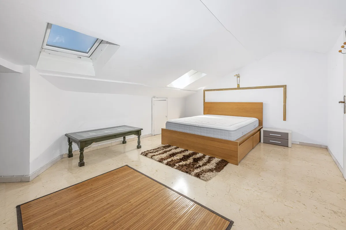 1fb678de-5f1c-4381-85d2-a6d9b876de55