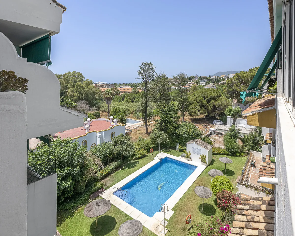 807cf5b0-2466-4e1c-9f30-6a4a0dde0689