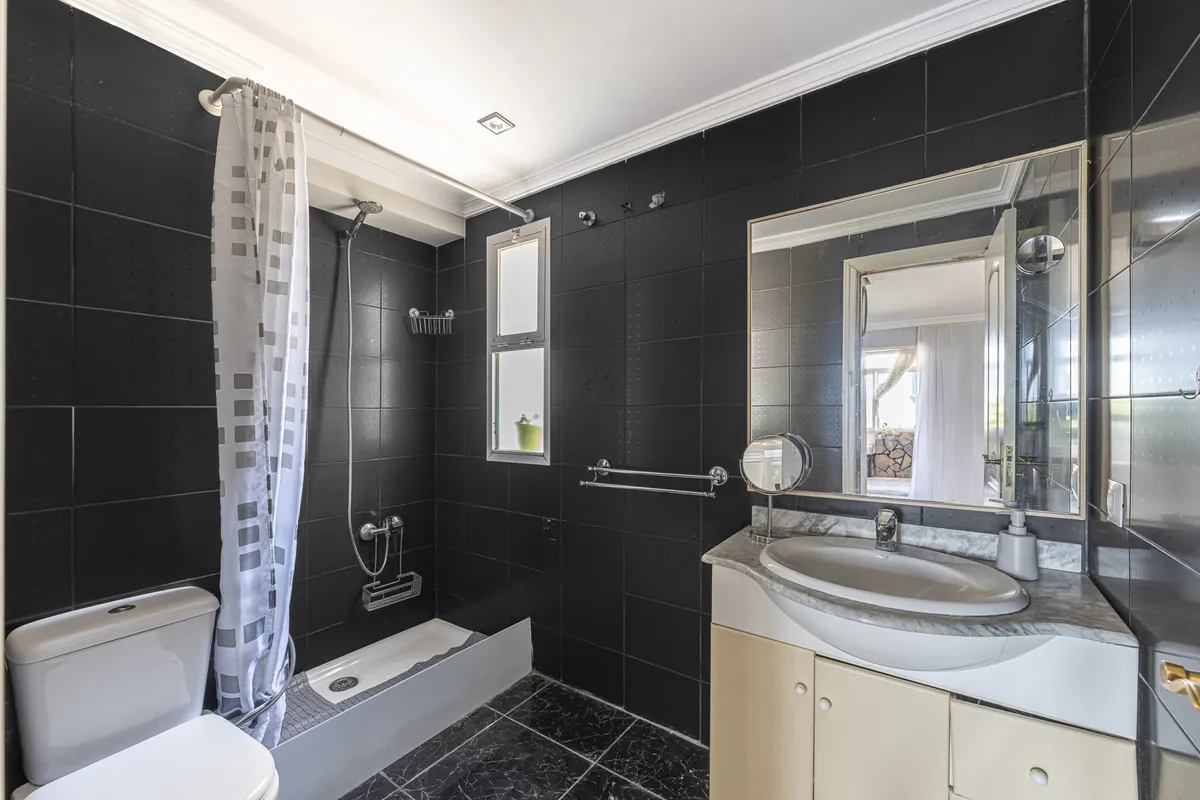 8790cbfb-d0fa-438e-b3ed-08753b1059b3