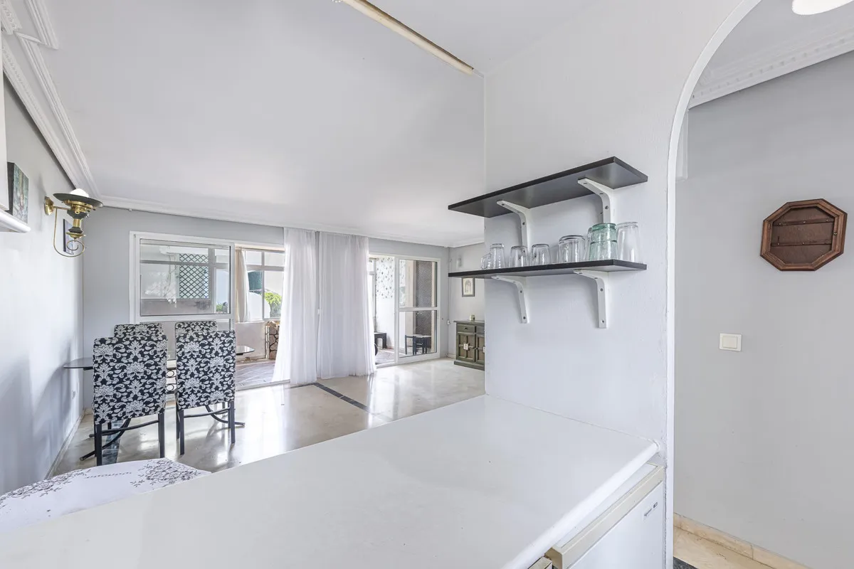 d35534b1-8e6b-4e50-b306-1910130ff86a