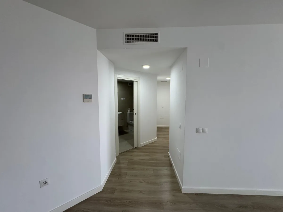 dd6ff573-c01c-434e-abe8-3c6cfb4b0919