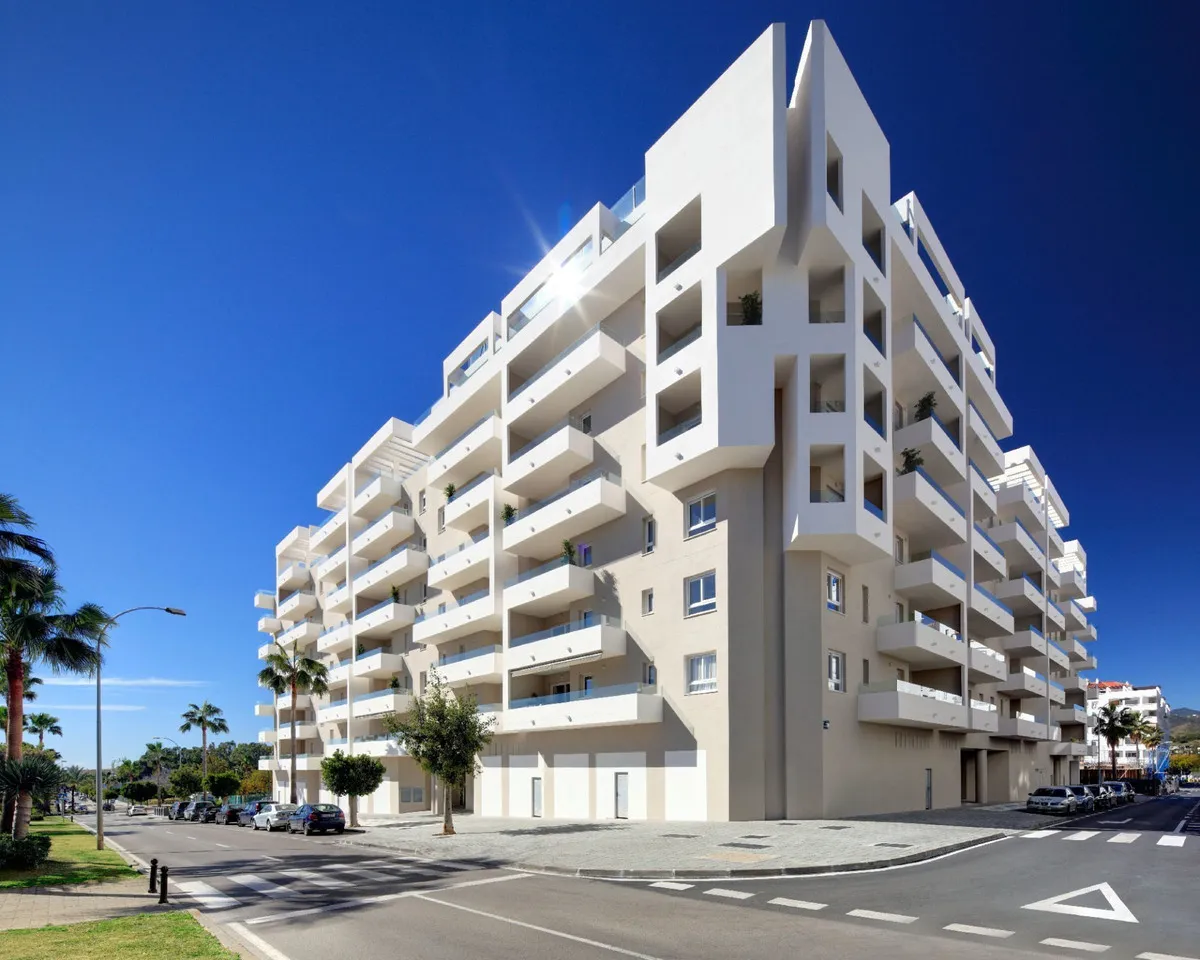 f75db10a-77ce-4f49-b5cc-e31f59e139e4