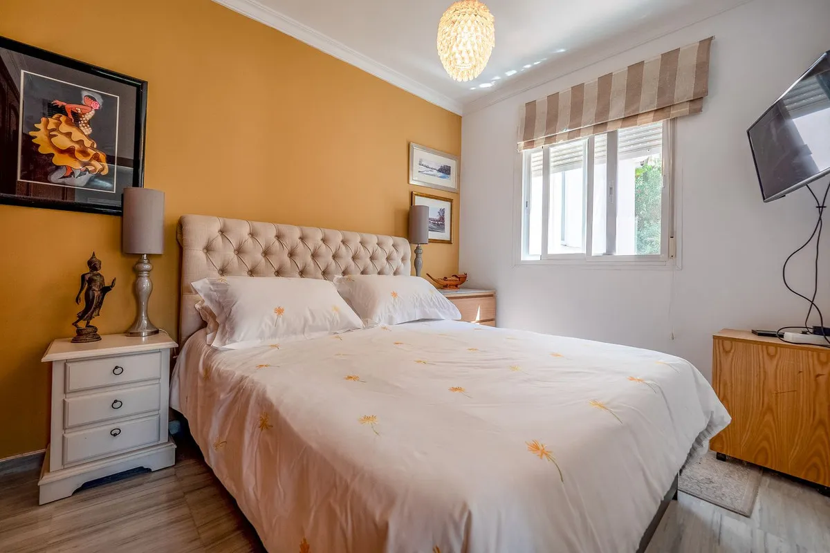 1d4057d0-6dda-452f-b23e-92f94f3b2925